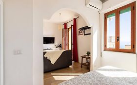Tauromenion Guest House